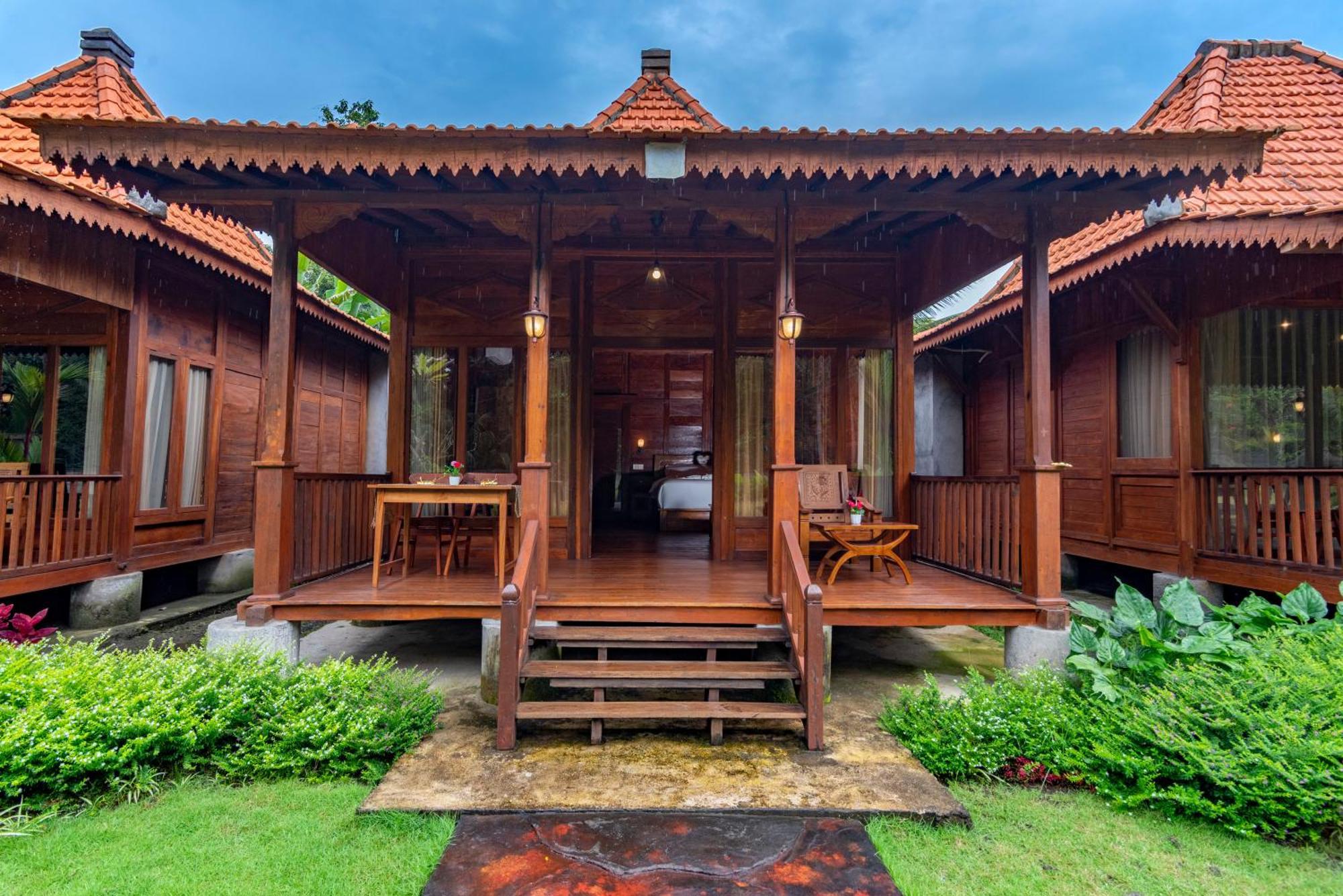 Uma Ulun Dugul By Uniquecations Gasthuis